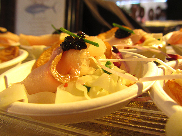Hamachi Sashimi with Caviar and Lotus Chips Hamachi Sashimi with Caviar and Lotus Chips